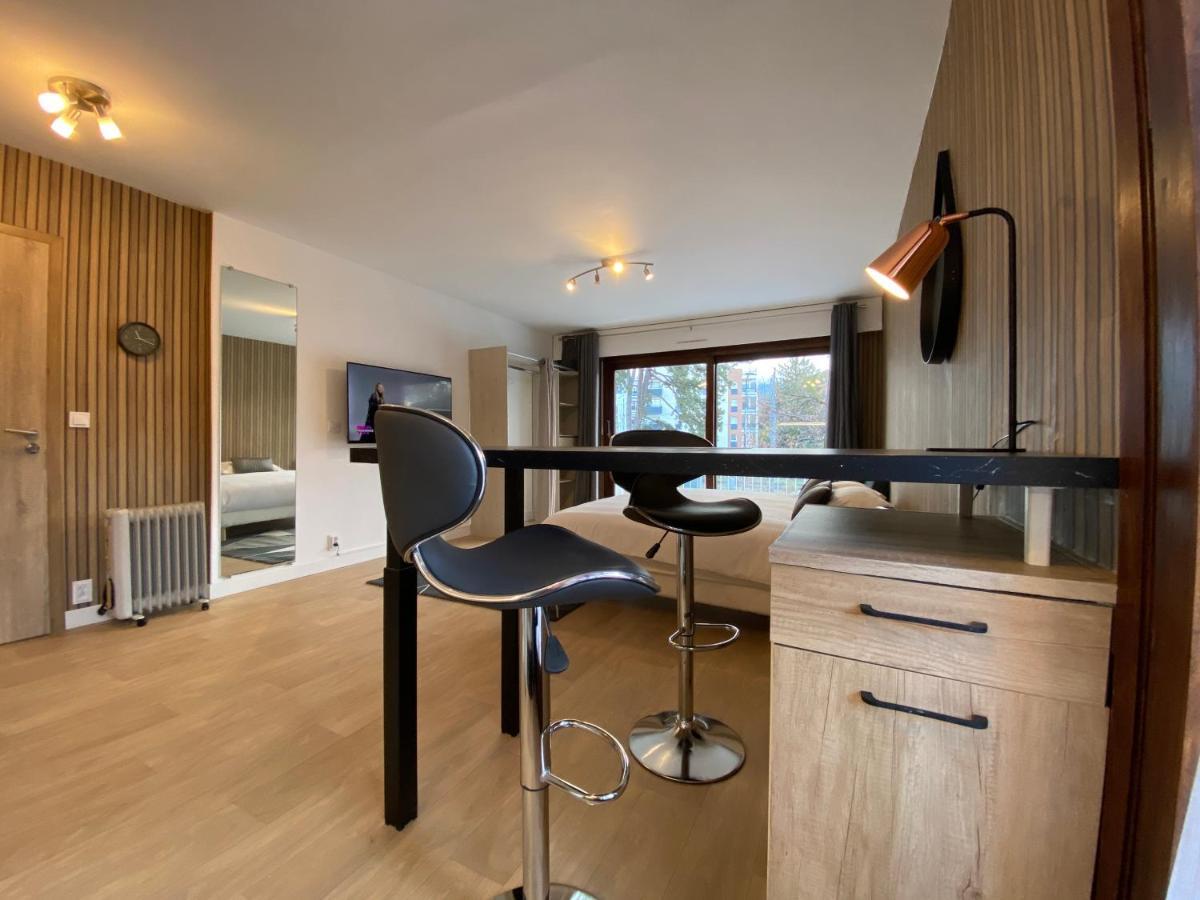 Studios & Chambres Aux Portes De Geneve Saint-Julien-en-Genevois Eksteriør billede