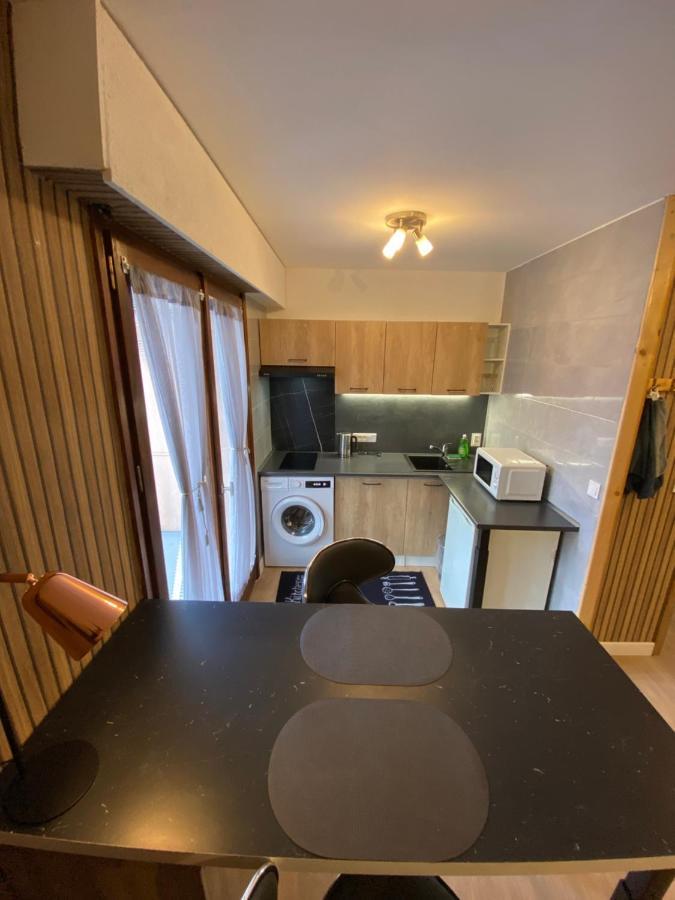 Studios & Chambres Aux Portes De Geneve Saint-Julien-en-Genevois Eksteriør billede